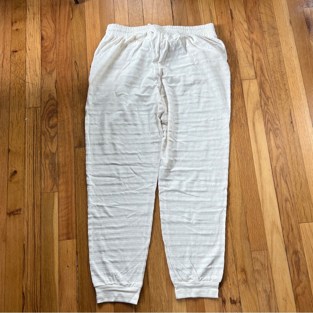 NEW World Market cream striped lounge set - Picture 8 of 10